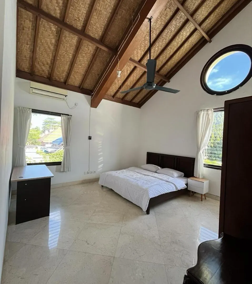 White Pillow Villa Jimbaran